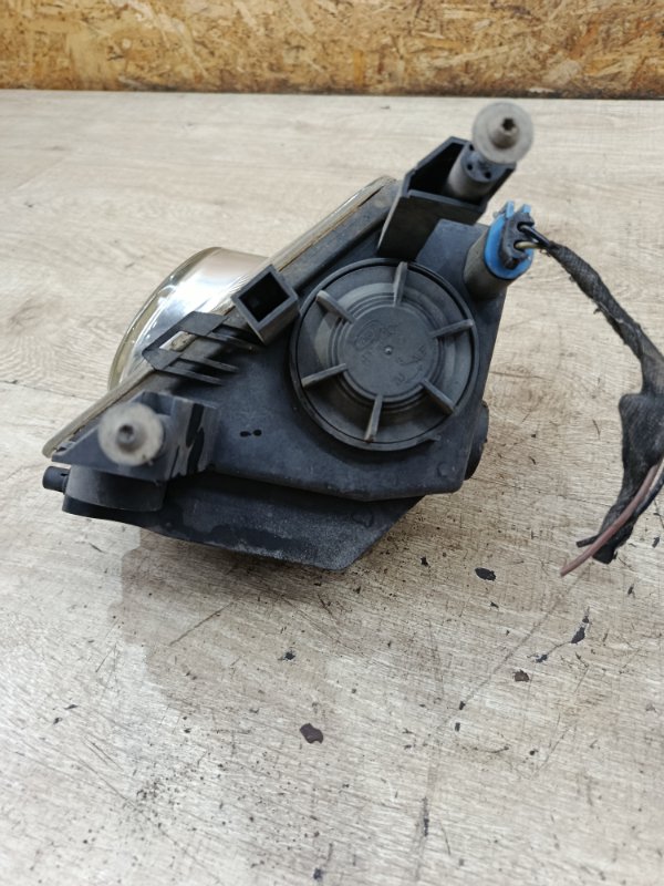 Фара противотуманная Opel Astra H 2007 5дв хечбек Z16XEP Перед. Лев.