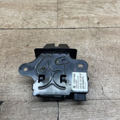 Замок крышки багажника Chevrolet Cruze 2012 F16 D4 - изображение 3