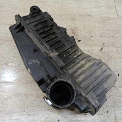 Корпус воздушного фильтра Peugeot 206 2007 седан 4дв. NFU (TU5JP4) - изображение 1