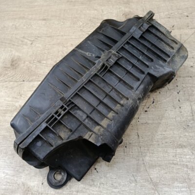 Корпус воздушного фильтра Peugeot 206 2007 седан 4дв. NFU (TU5JP4) - изображение 8