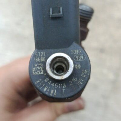 Форсунка BMW 5 series E60 2007 седан 4дв. M47D20 - изображение 2