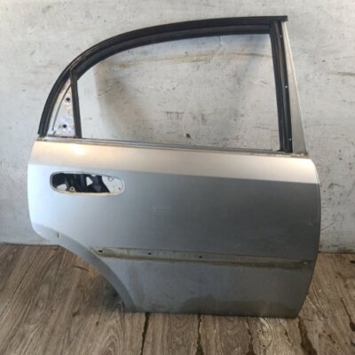 Дверь Chevrolet Lacetti Klan 2010 хетчбэк 5дв. F14D3 Задн. Прав. - изображение 1