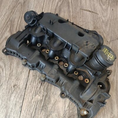 Крышка клапанов Land Rover Range Rover 2008 внедорожник 276DT - изображение 1