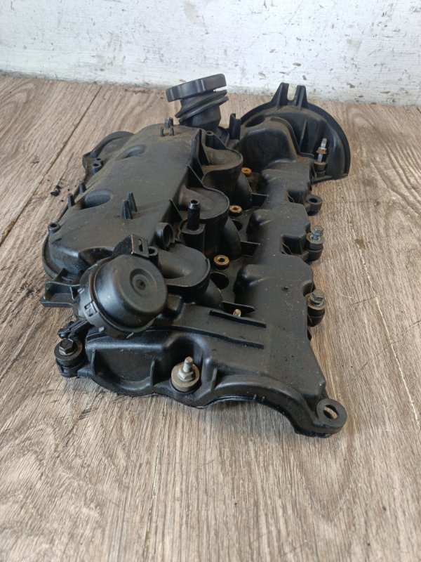 Крышка клапанов Land Rover Range Rover 2008 внедорожник 276DT