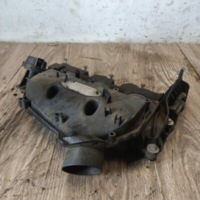 Крышка клапанов Land Rover Range Rover 2008 внедорожник 276DT - изображение 3
