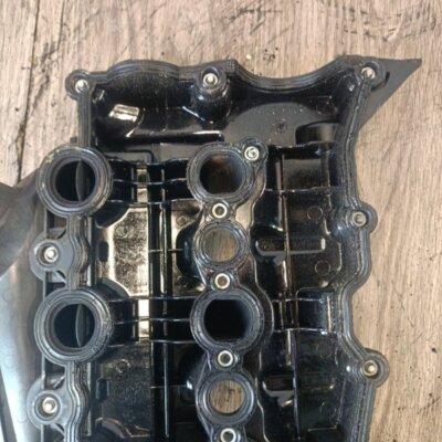 Крышка клапанов Land Rover Range Rover 2008 внедорожник 276DT - изображение 9