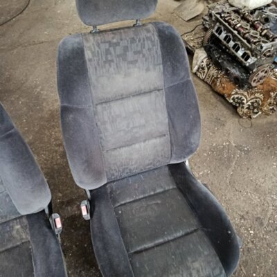 Сиденье водительское Opel Vectra B 2000 седан 4дв. X16XEL 1.6 Перед. Лев. - изображение 1