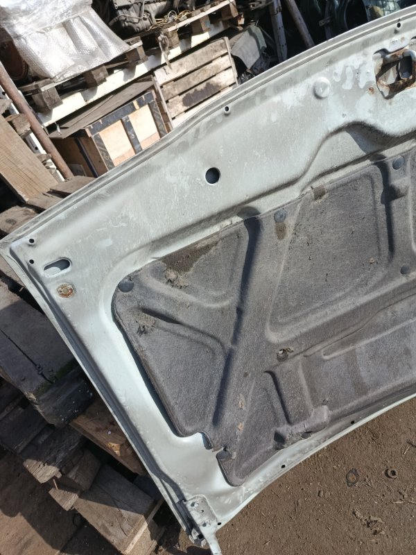 Капот Suzuki Grand Vitara 2003 универсал J20A