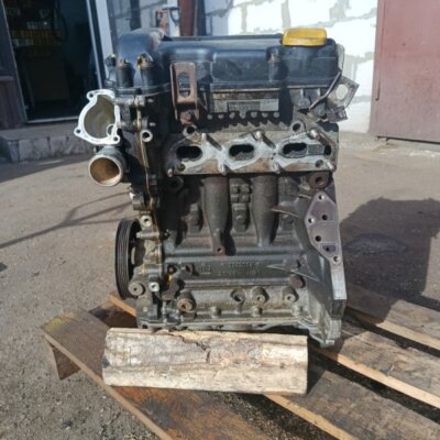 Двигатель Opel Corsa C 2002 хетчбэк 3 дв. Z10XE - изображение 1
