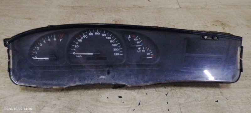 Панель приборов Opel Vectra B 2000 седан 4дв. X16XEL 1.6