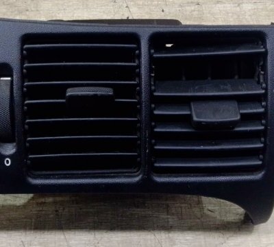 Дефлектор обдува салона Opel Vectra B 2000 седан 4дв. X16XEL 1.6 - изображение 9