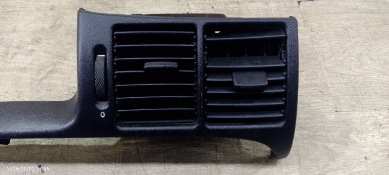 Дефлектор обдува салона Opel Vectra B 2000 седан 4дв. X16XEL 1.6