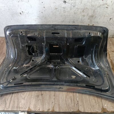 Крышка багажника Opel Vectra B 2000 седан 4дв. X16XEL 1.6 - изображение 7