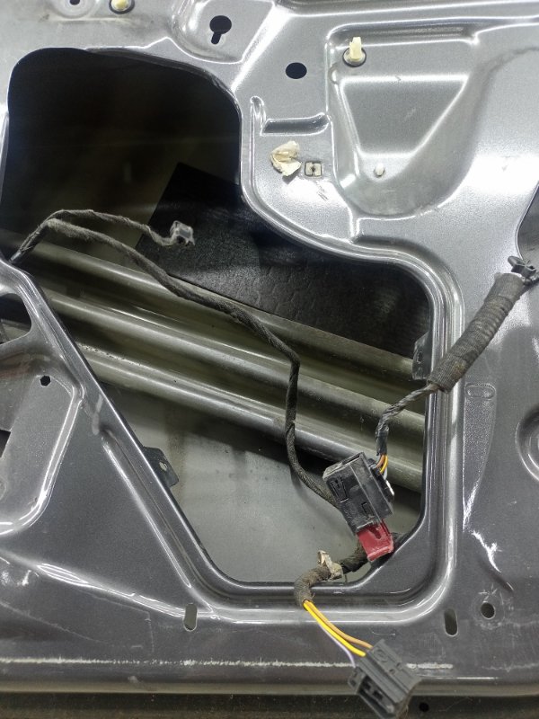 Дверь Opel Astra J 2011 хечбек 5дв Перед. Прав.