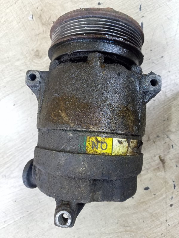 Компрессор кондиционера Opel Vectra B 2000 седан 4дв. X16XEL 1.6