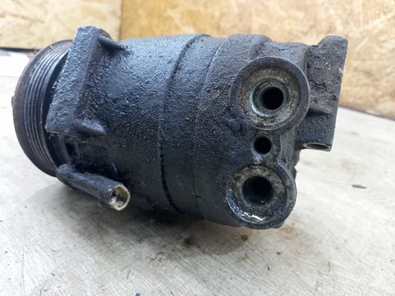 Компрессор кондиционера Opel Vectra B 2000 седан 4дв. X16XEL 1.6