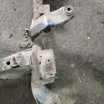 Подрамник передний Opel Vectra B 2000 седан 4дв. X16XEL 1.6 - изображение 4