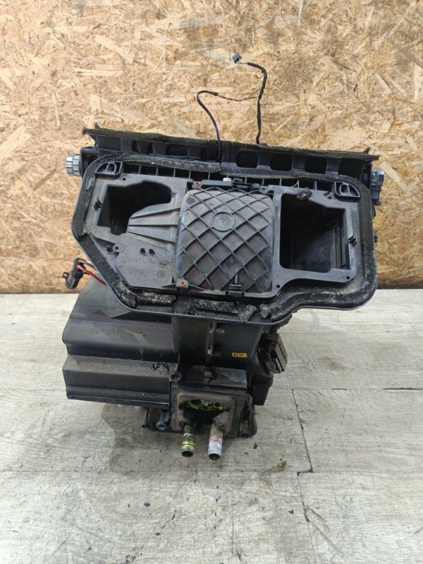 Корпус печки Opel Vectra B 2000 седан 4дв. X16XEL 1.6