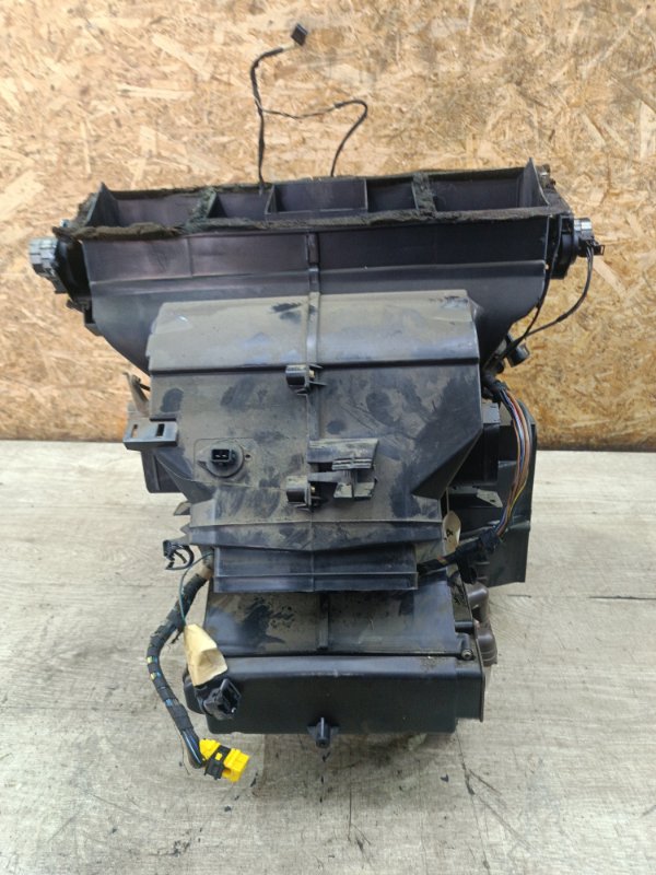 Корпус печки Opel Vectra B 2000 седан 4дв. X16XEL 1.6