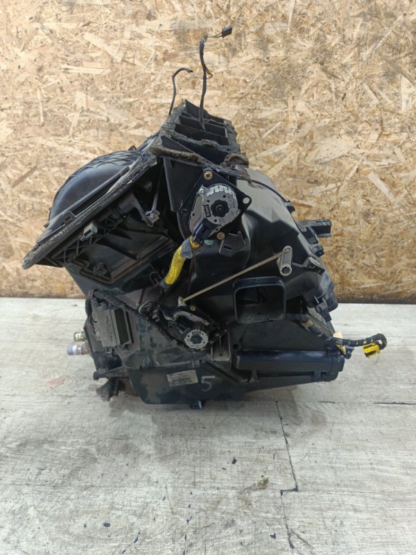 Корпус печки Opel Vectra B 2000 седан 4дв. X16XEL 1.6