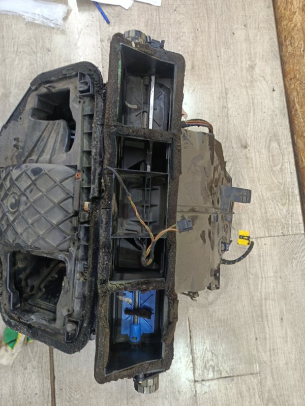 Корпус печки Opel Vectra B 2000 седан 4дв. X16XEL 1.6