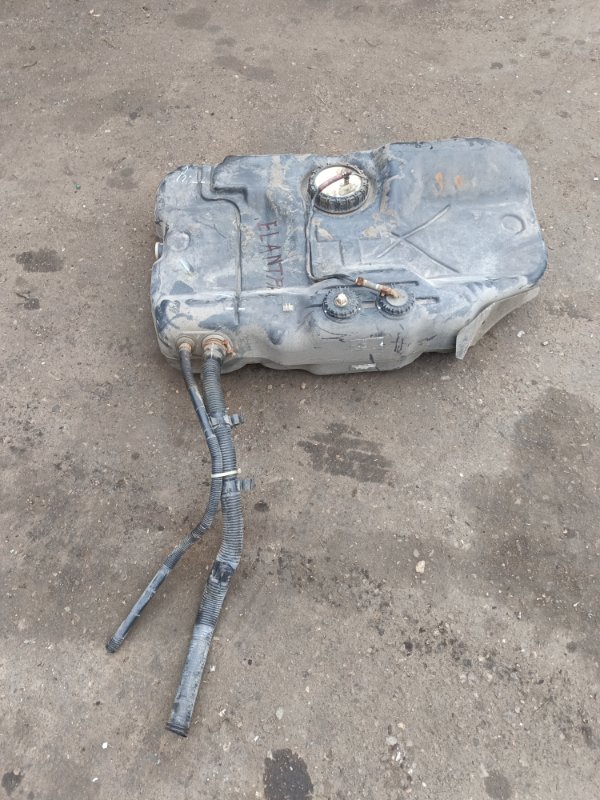 Бензобак Hyundai Elantra 2004 седан 4дв. G4ED-G