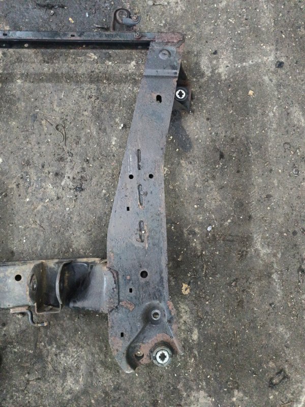 Подрамник передний Ford Mondeo 2006 седан 4дв. CJBA