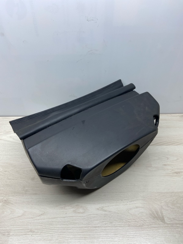 Кожух рулевой колонки Opel Astra H 2010 седан 4дв. Z18XER 1.8