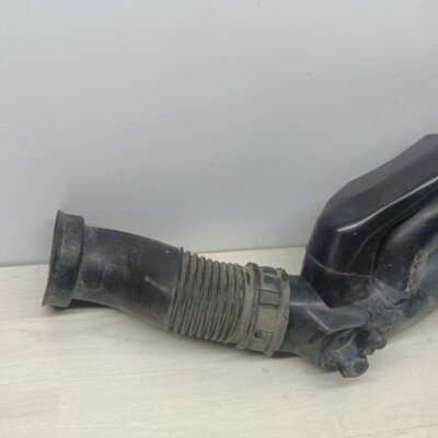 Резонатор воздушного фильтра Opel Astra H 2010 седан 4дв. Z18XER 1.8 - изображение 9