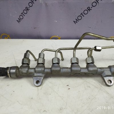 Топливная рампа Saab 9-3 2006 Z19DTH - изображение 6