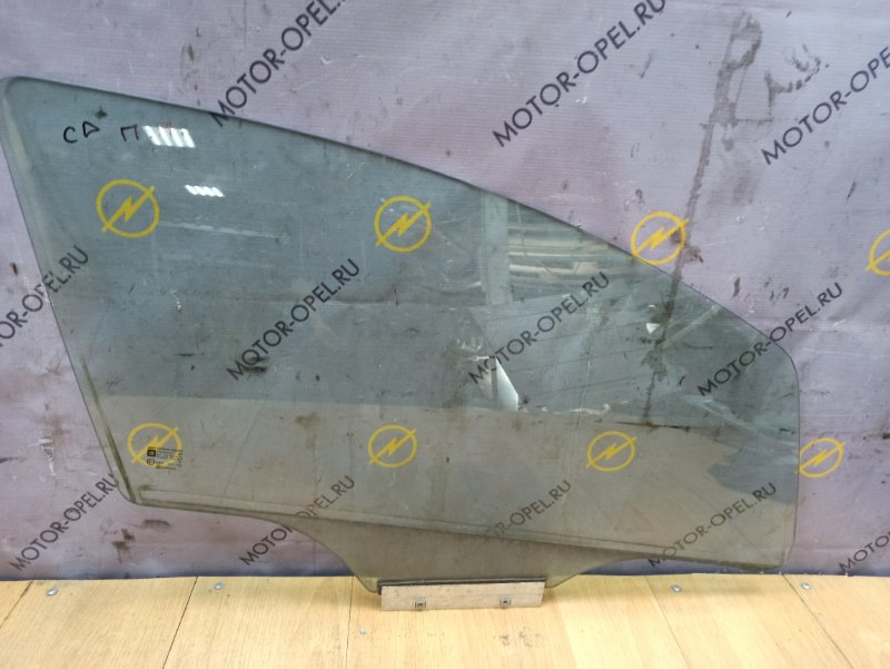 Стекло Opel Corsa D 2006-2010 хетчбэк 5-ти дв. Перед. Прав.