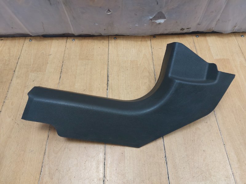 Накладка на порог Opel Zafira B 2006 Z18XER Перед. Лев.