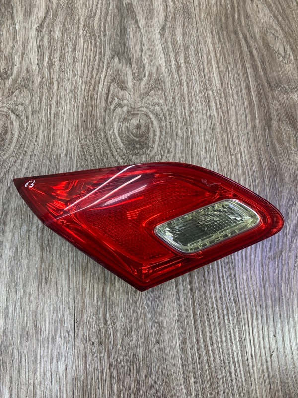 Фонарь крышки багажника Opel Astra J 2012 хетчбэк 5-ти дв. Задн. Прав.
