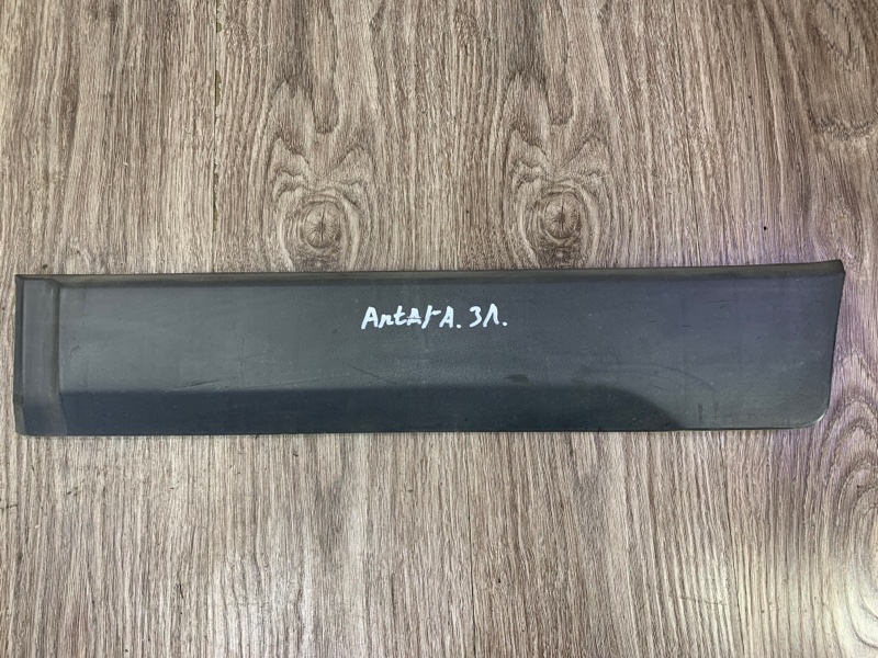Молдинг на дверь Opel Antara 2012 Внедорожник Задн. Лев.